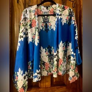 Forever 21 Floral Cape - Blue and White